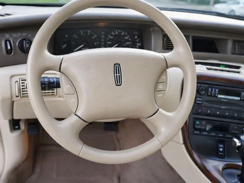 Used 1998 Lincoln Mark VIII LSC RWD image 5