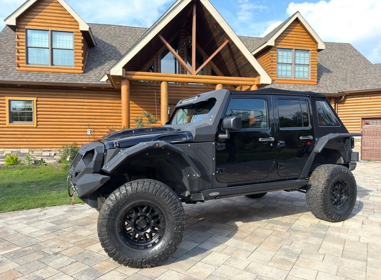 Used 2015 Jeep Wrangler Unlimited Rubicon AWD/4WD image 1