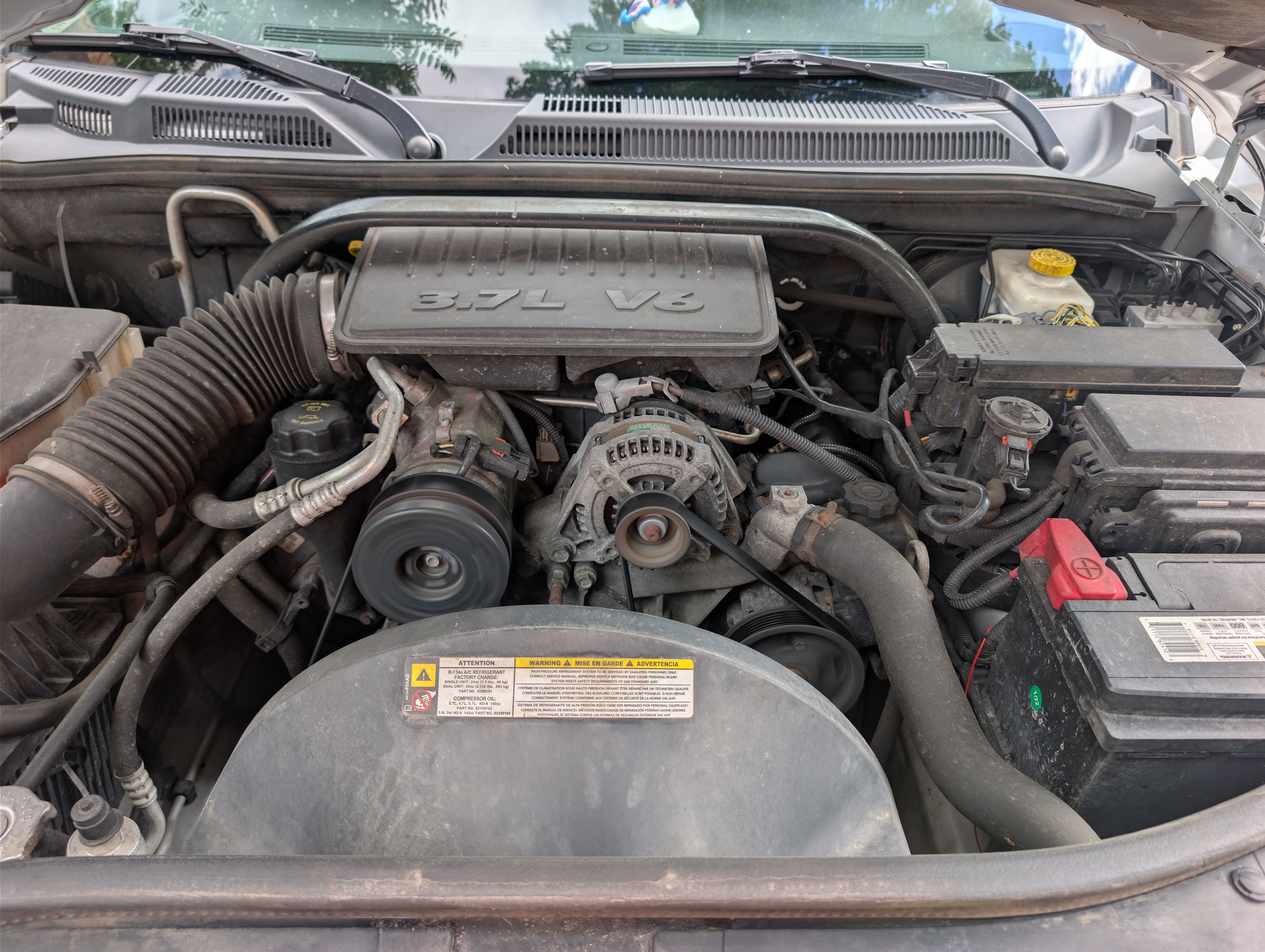 Used 2007 Jeep Commander Sport AWD/4WD image 23