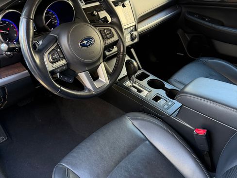 Used 2016 Subaru Outback 2.5i Limited image 11