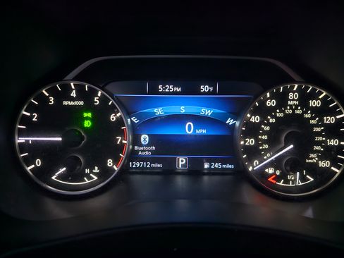 Used 2016 Nissan Murano SV image 10