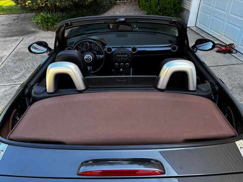 Used 2014 MAZDA MX-5 Miata Grand Touring w/ Premium Package RWD image 18