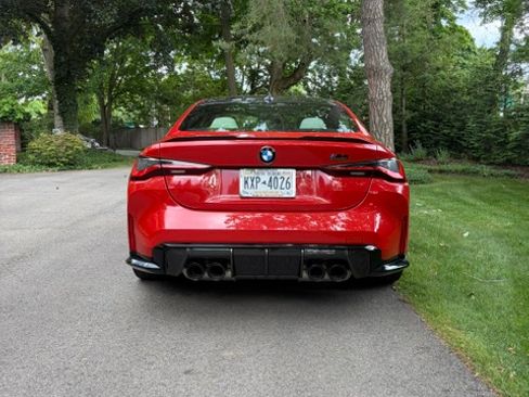 Used 2021 BMW M4 Competition w/ M Carbon Exterior Package RWD image 6