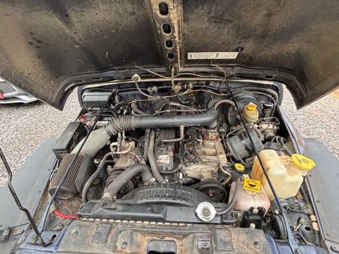 Used 1997 Jeep Wrangler Sport image 17