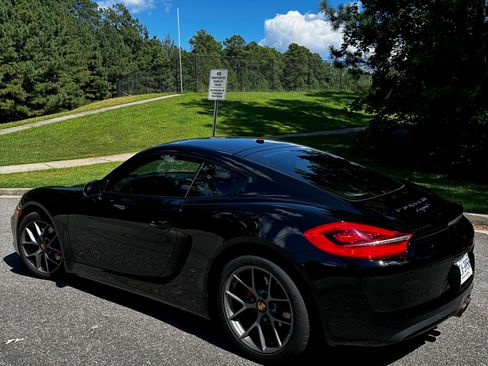 Used 2014 Porsche Cayman S image 8