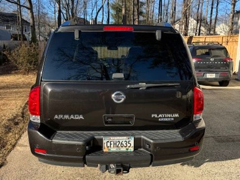 Used 2012 Nissan Armada Platinum image 4