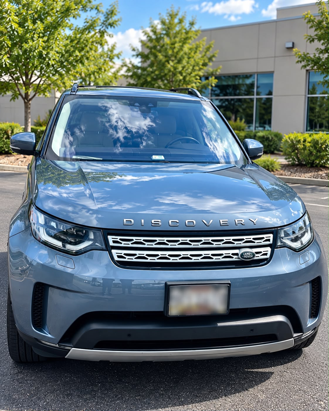 Used 2019 Land Rover Discovery HSE AWD/4WD image 12
