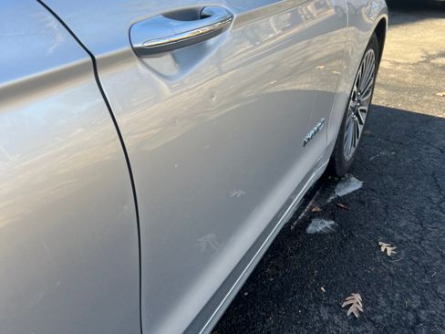 Used 2017 Ford Fusion Titanium image 16