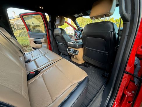 Used 2021 Ford F150 Lariat w/ Equipment Group 502A High RWD image 28