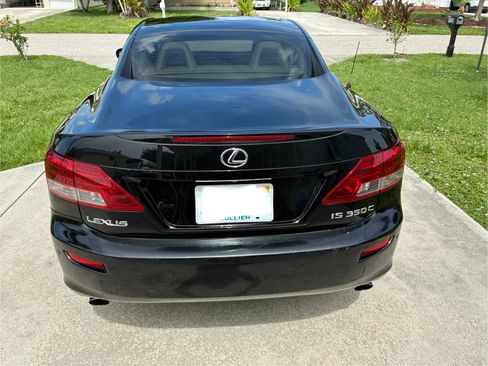 Used 2010 Lexus IS 350C RWD image 5