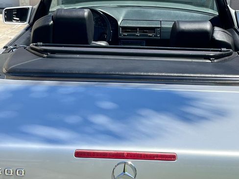 Used 1998 Mercedes-Benz SL 500 image 2