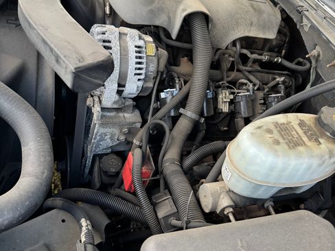 Used 2004 Chevrolet Tahoe LS w/ Preferred Equipment Group image 15