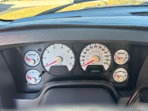 Used 2008 Dodge Ram 1500 Truck ST image 13