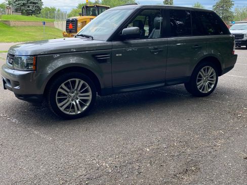 Used 2011 Land Rover Range Rover Sport HSE LUX AWD/4WD image 2
