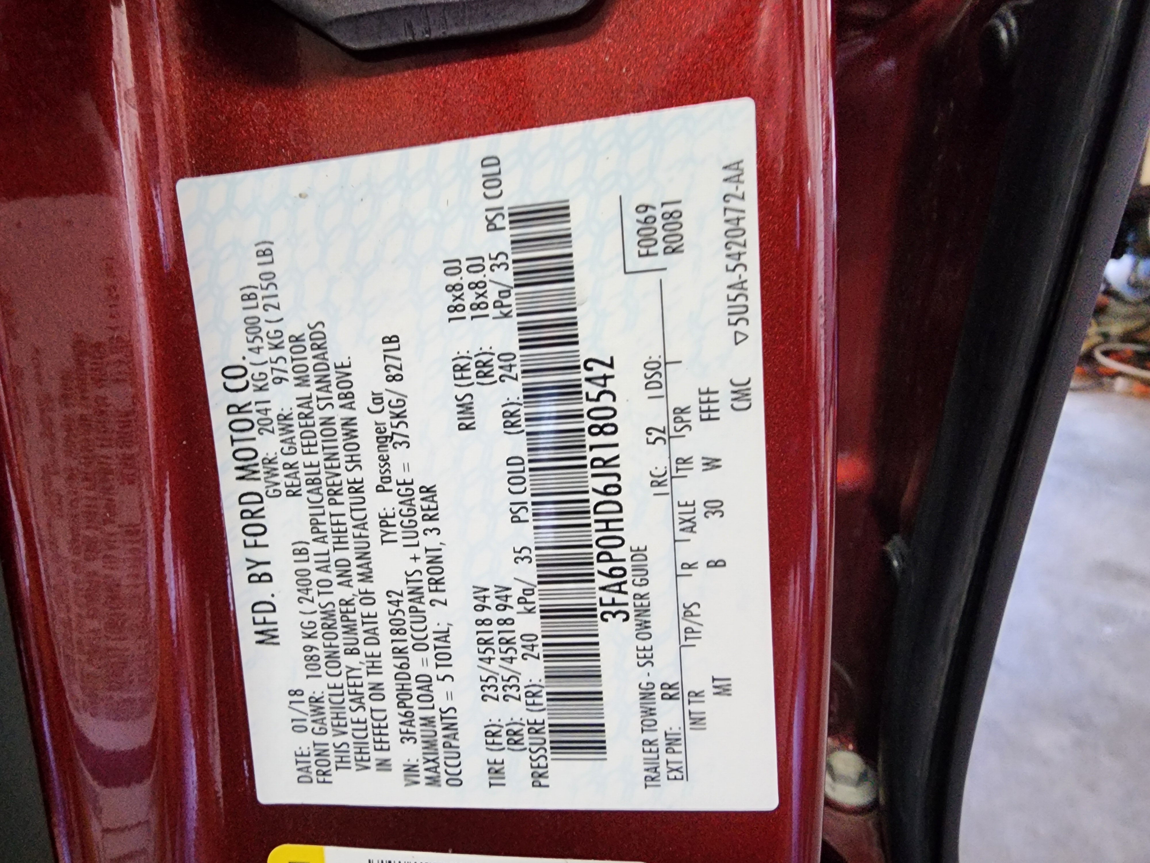 Used 2018 Ford Fusion SE w/ Equipment Group 201A FWD image 1