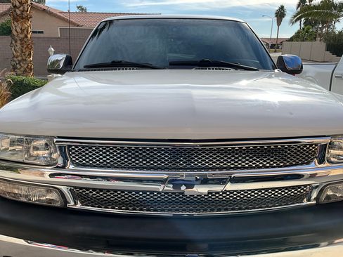 Used 2001 Chevrolet Silverado 1500 LS w/ Firm Ride Suspension Pkg image 13