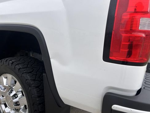 Used 2019 GMC Sierra 2500 Denali w/ Duramax Plus Package image 15
