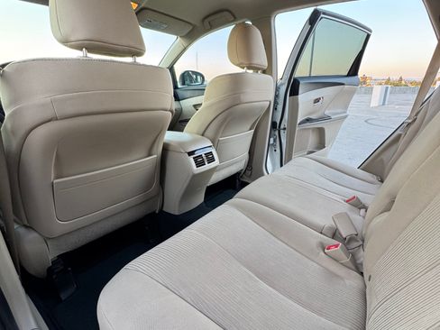 Used 2010 Toyota Venza FWD image 15