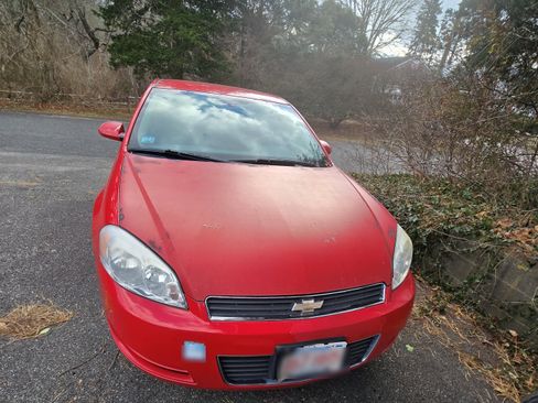 Used 2009 Chevrolet Impala LT image 14