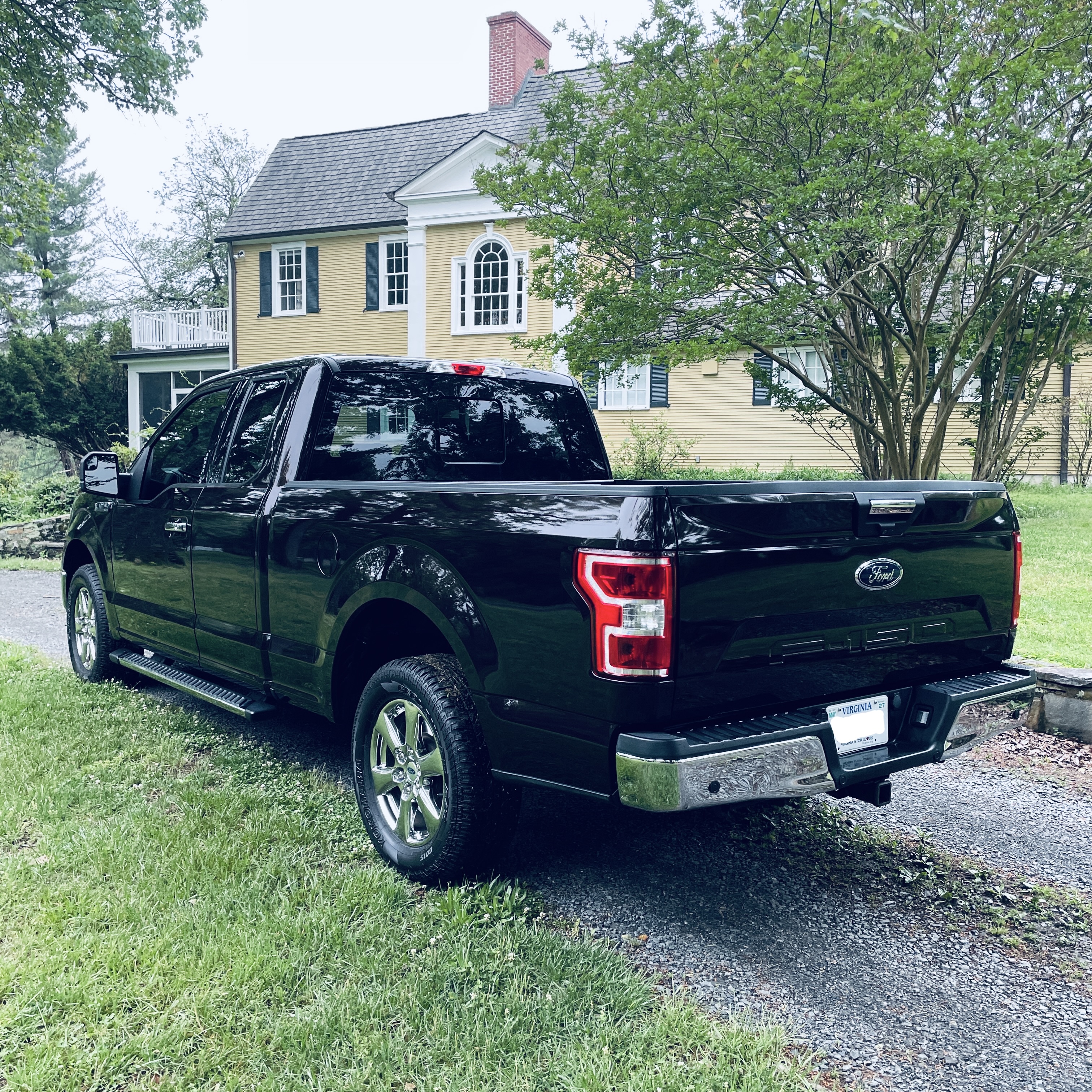 Used 2018 Ford F150 XLT w/ Equipment Group 302A Luxury RWD image 8