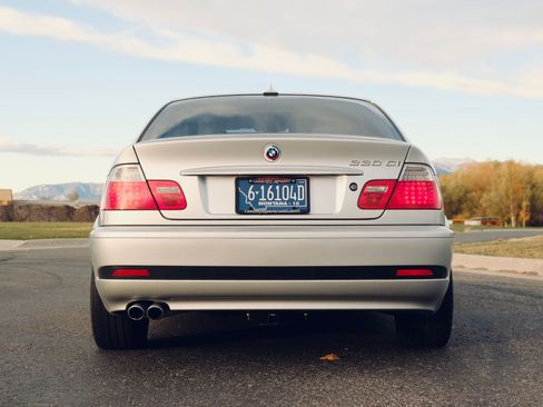 Used 2004 BMW 330Ci 330Ci Coupe 2D image 5