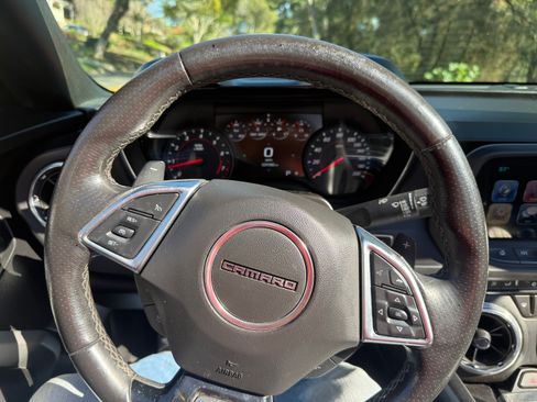 Used 2017 Chevrolet Camaro SS image 13