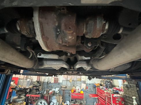 Used 2016 Chevrolet Camaro LT RWD image 12