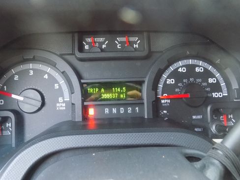 Used 2012 Ford E-250 and Econoline 250 Extended w/ Commercial Cargo Van Pkg image 12