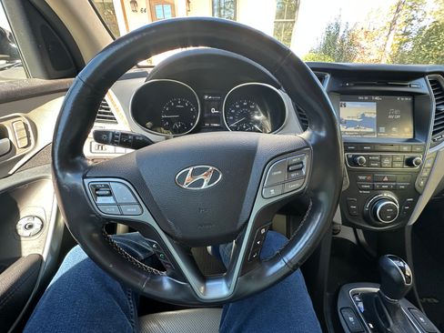 Used 2018 Hyundai Santa Fe SE Ultimate Sport Utility 4D w/ SE Ultimate Tech Package 03 image 6