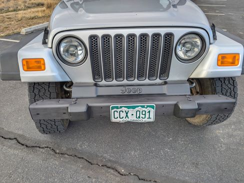 Used 2003 Jeep Wrangler X image 2