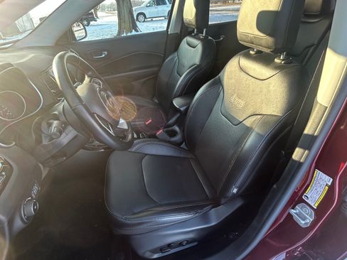 Used 2021 Jeep Compass Limited w/ Sun and Sound Group image 10