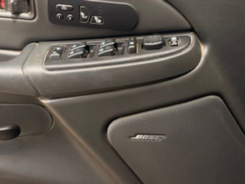 Used 2006 Chevrolet Silverado 3500 LT w/ Heavy-Duty Power Package image 16