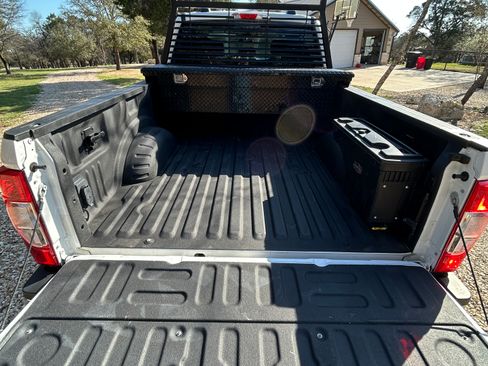 Used 2020 Ford F250 XL w/ STX Appearance Package image 12