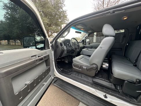 Used 2012 Ford F350 XL w/ PWR Equipment Group image 19