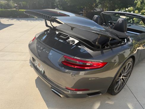 Used 2017 Porsche 911 Carrera RWD image 21