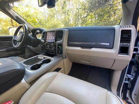 Used 2018 RAM 3500 Laramie Longhorn image 8