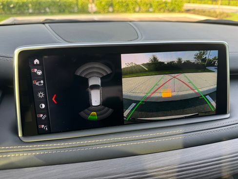 Used 2018 BMW X5 xDrive35d image 16