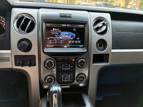 Used 2014 Ford F150 FX4 w/ Equipment Group 402A Luxury AWD/4WD image 17