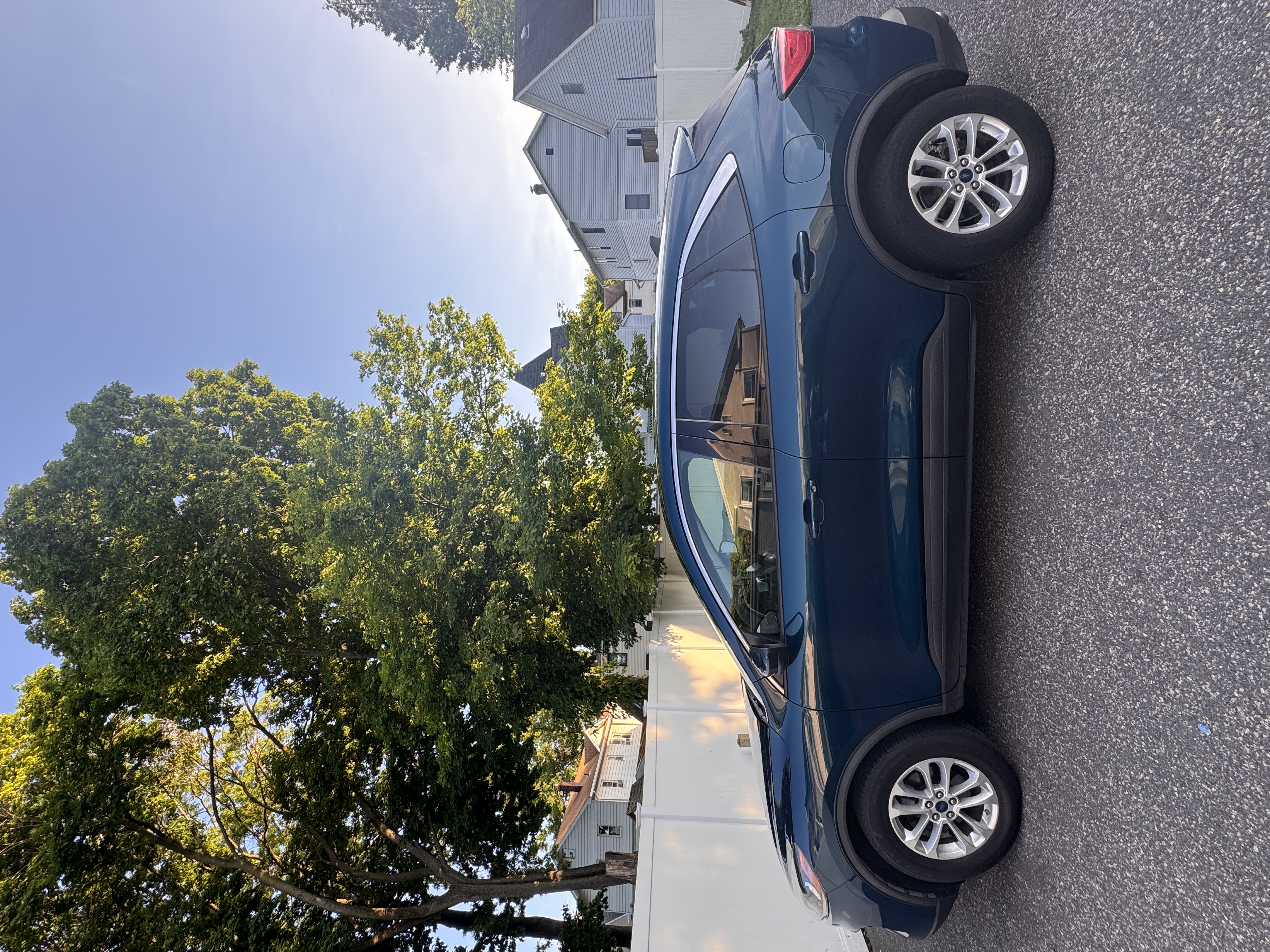 Used 2020 Ford Escape SE AWD/4WD image 4