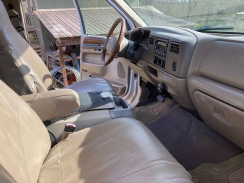 Used 2000 Ford F450 2WD Crew Cab Super Duty image 18