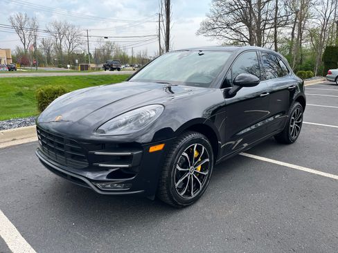 Used 2016 Porsche Macan Turbo AWD/4WD image 13
