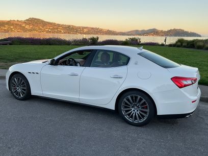 Used 2017 Maserati Ghibli w/ Luxury Package