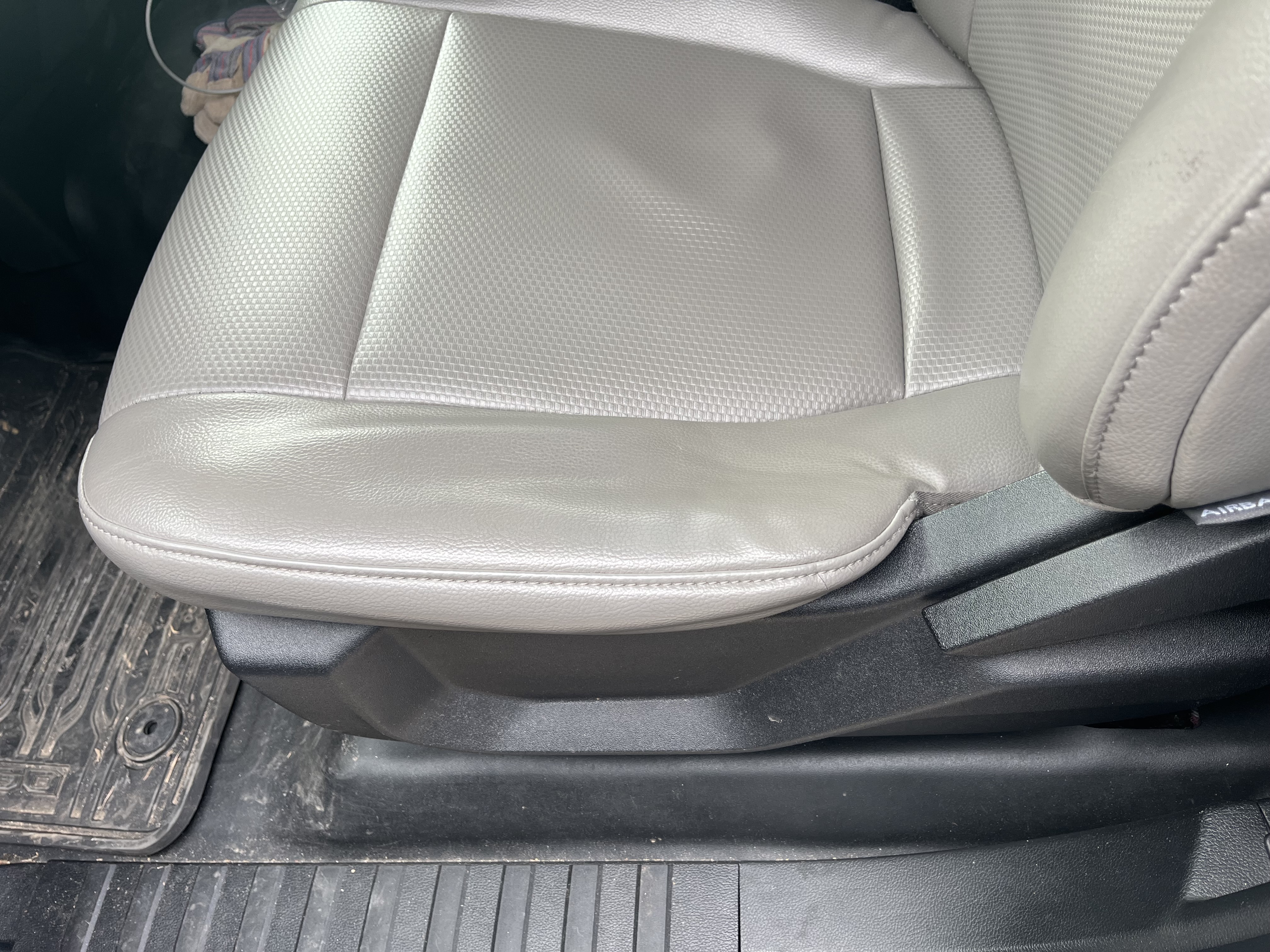 Used 2015 Ford F150 XL w/ Equipment Group 101A Mid RWD image 25