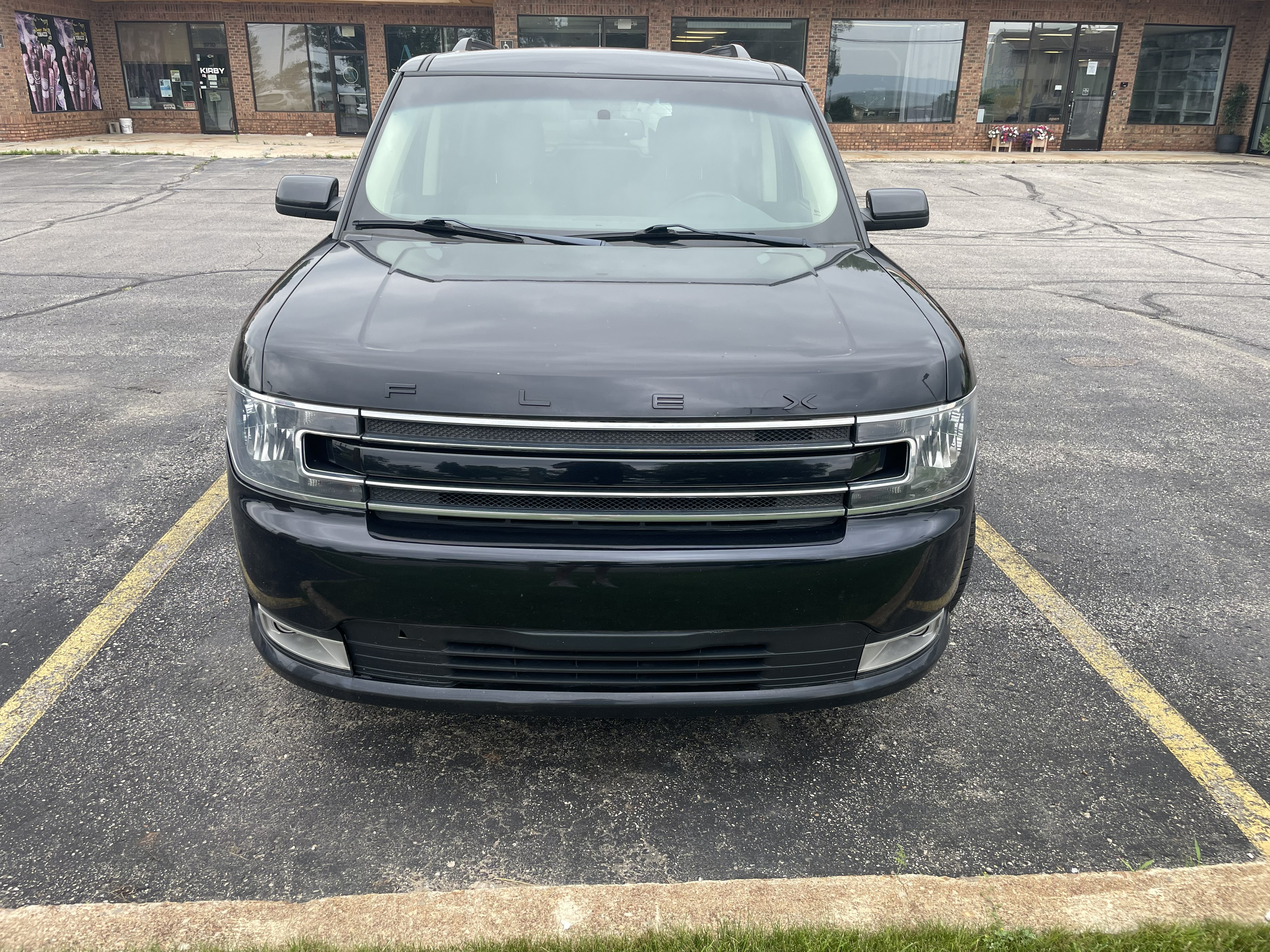 Used 2019 Ford Flex SEL w/ Equipment Group 202A AWD/4WD image 3