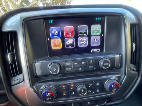 Used 2017 Chevrolet Silverado 1500 LT w/ All Star Edition RWD image 4