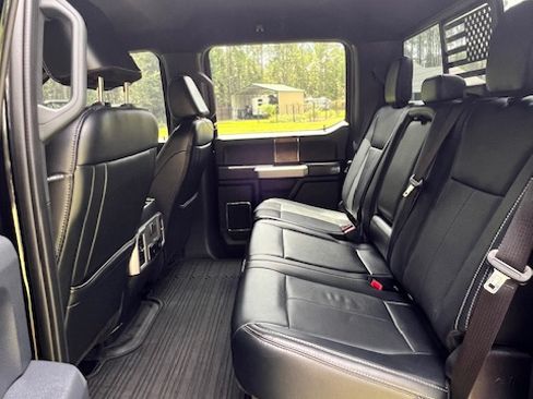 Used 2022 Ford F350 Lariat w/ Lariat Ultimate Package image 11