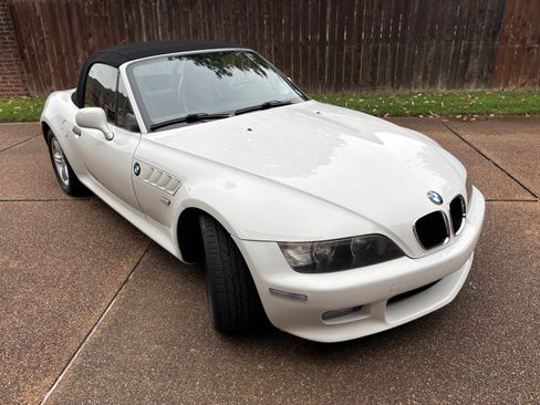 Used 2001 BMW Z3 2.5i RWD image 2