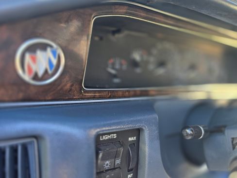 Used 1992 Buick Roadmaster Estate image 30