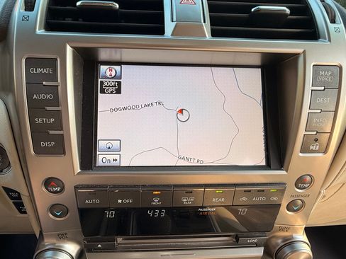 Used 2013 Lexus GX 460 460 Sport Utility 4D image 17