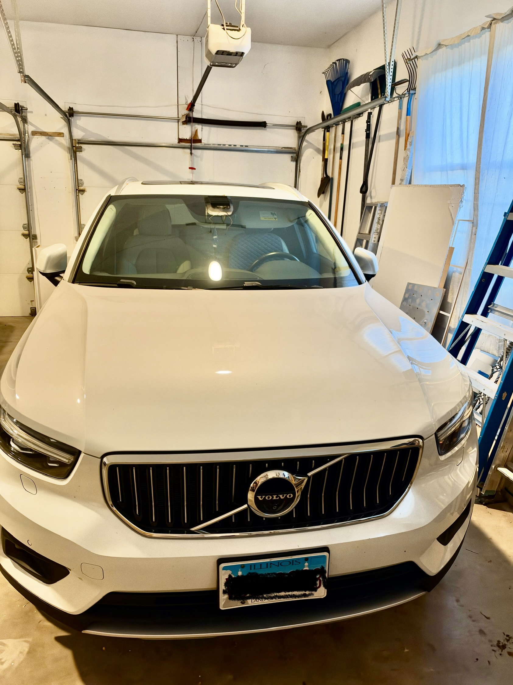 Used 2019 Volvo XC40 T5 Inscription AWD/4WD image 17